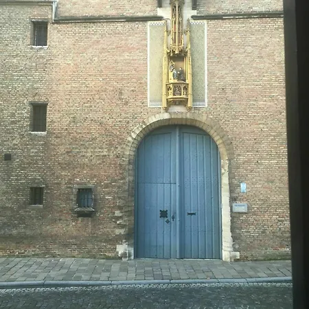Lucca Szálloda 3*